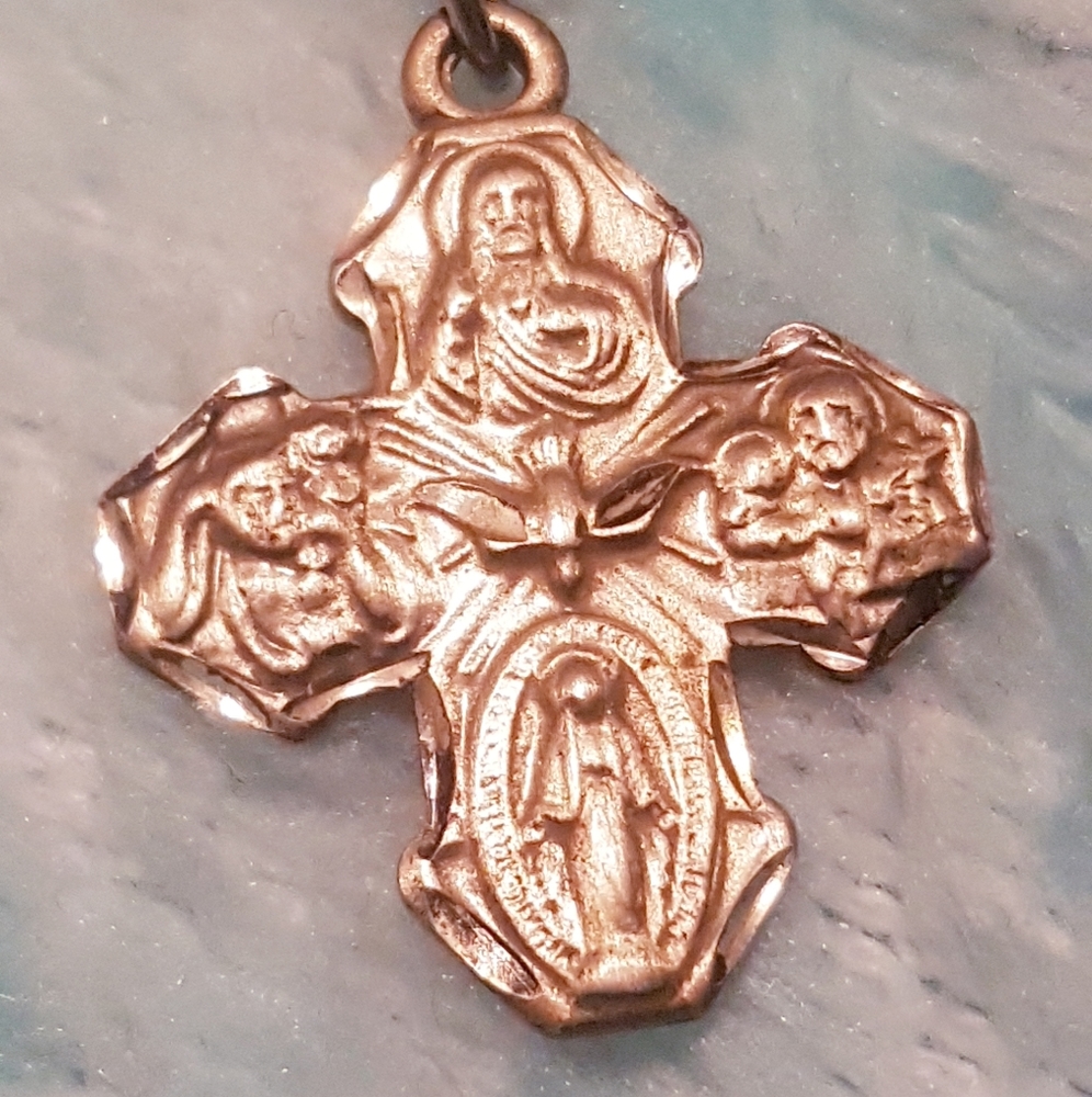 CROSS+Chain - Picture 4 of 15